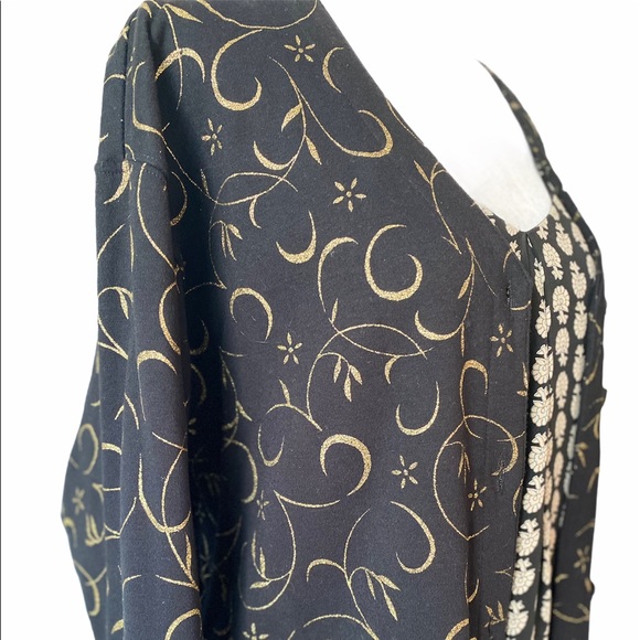 Vintage long elegant button up sweater - Picture 2 of 4